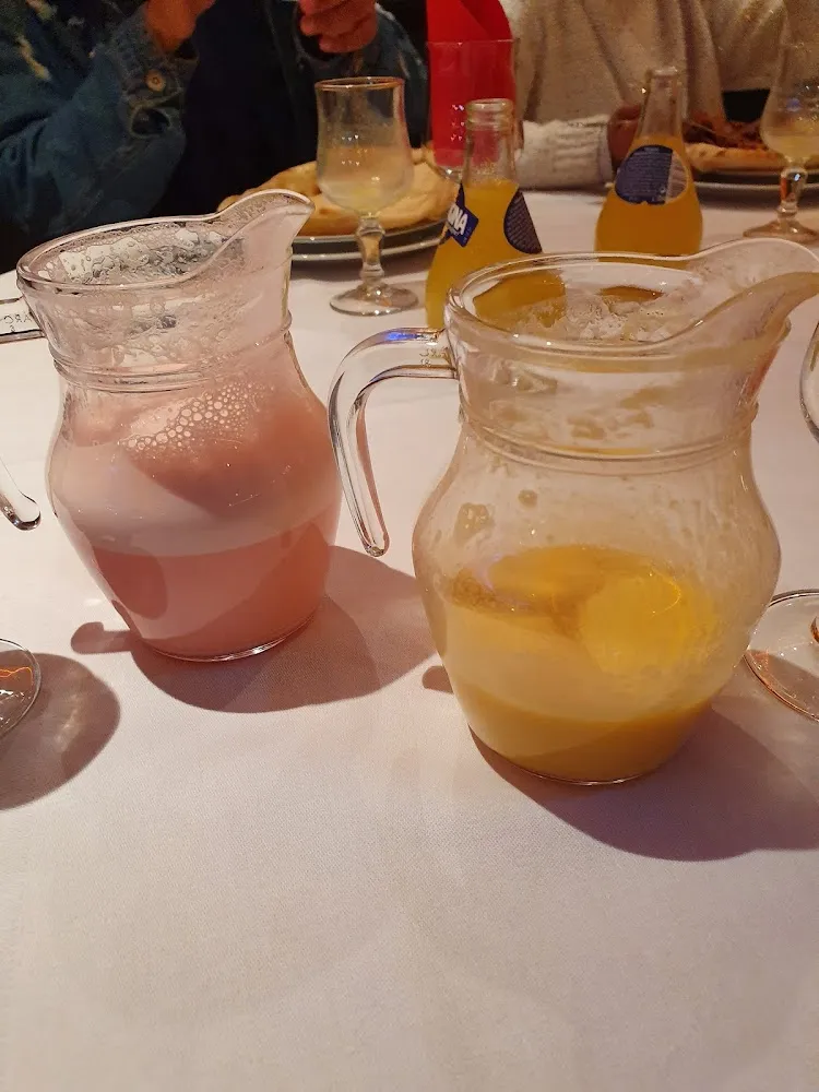 Lassi Mangue Et Lassi Rose