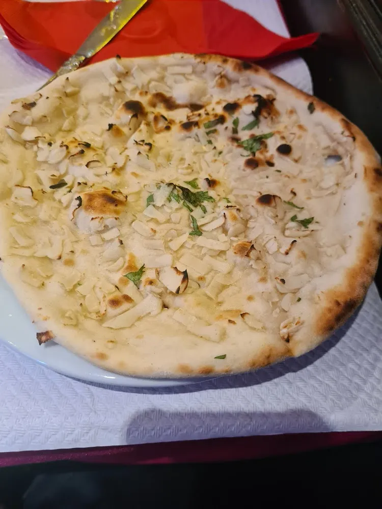 Naan Garlic Naan